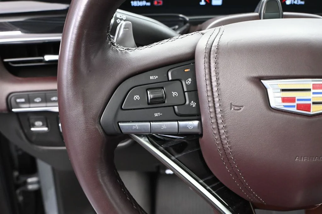 2024 Cadillac Escalade V-Series - Photo 23