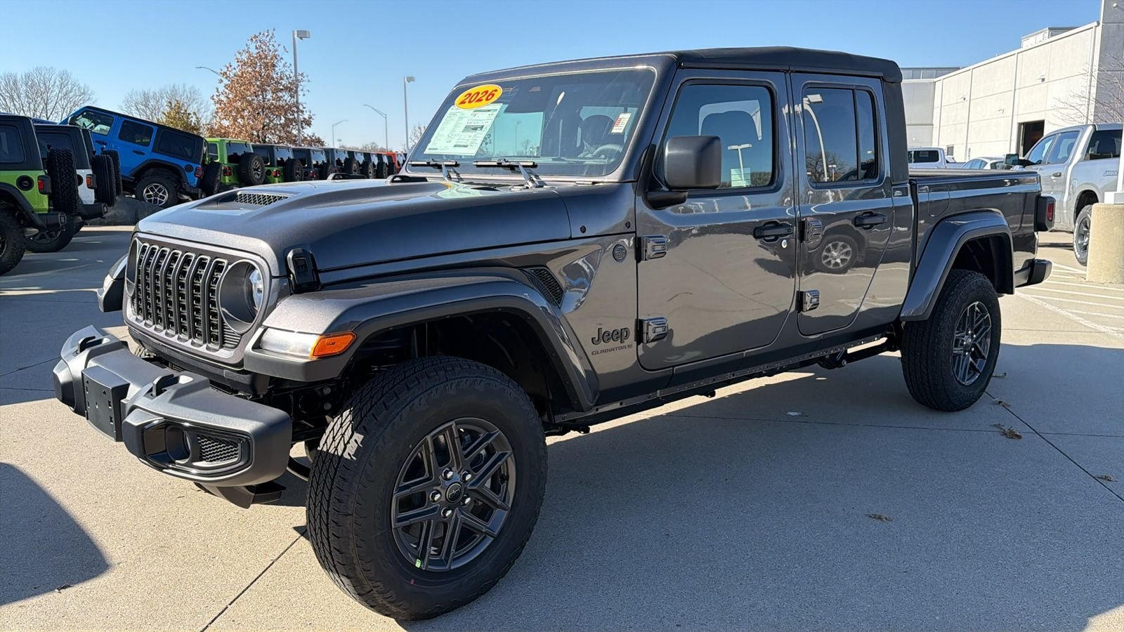 New 2026 Granite Crystal Metallic Clear-Coat Exterior Paint Jeep Sport S image 7