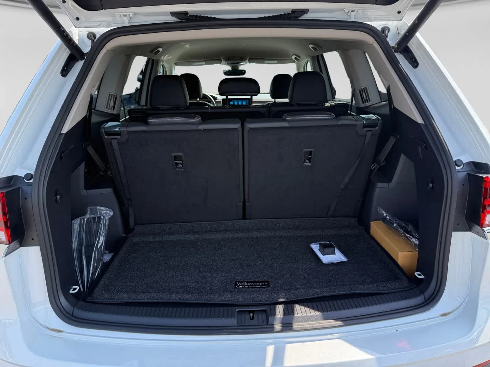 2026 Volkswagen Atlas SE w/Tech - Photo 23