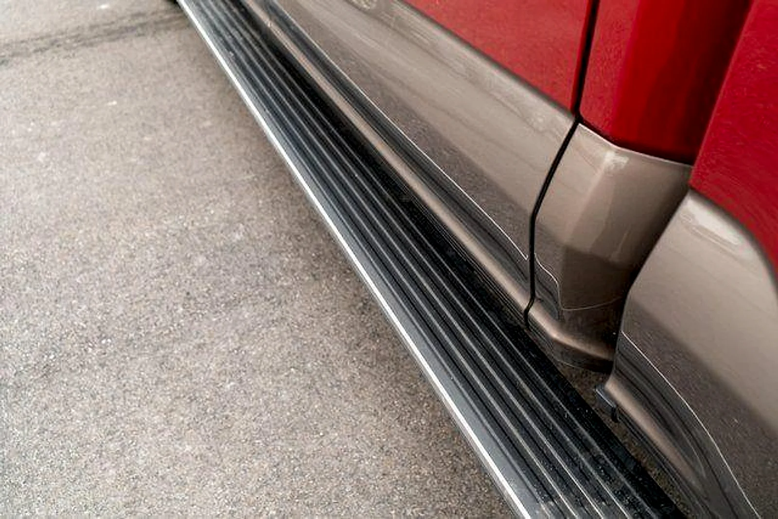 Used 2023 Rapid Red Metallic Tinted Clearcoat Ford King Ranch image 11