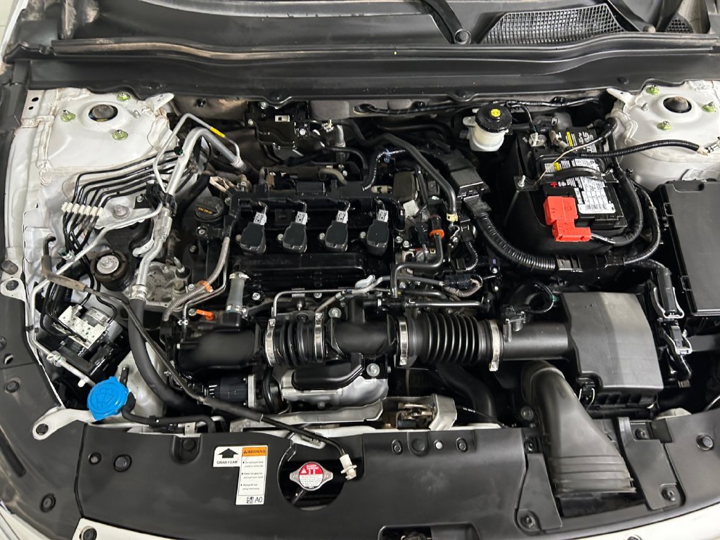 Used 2022  Honda EX-L image 21
