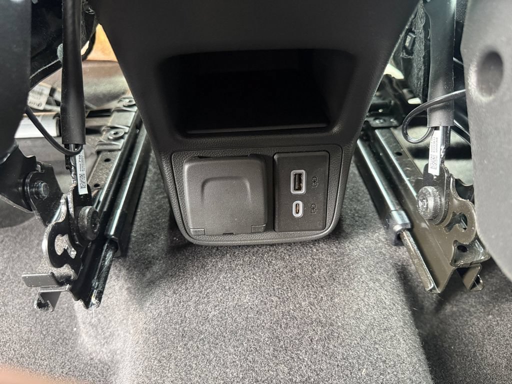 Used 2023 STERLING GRAY METALLIC Chevrolet RS image 21