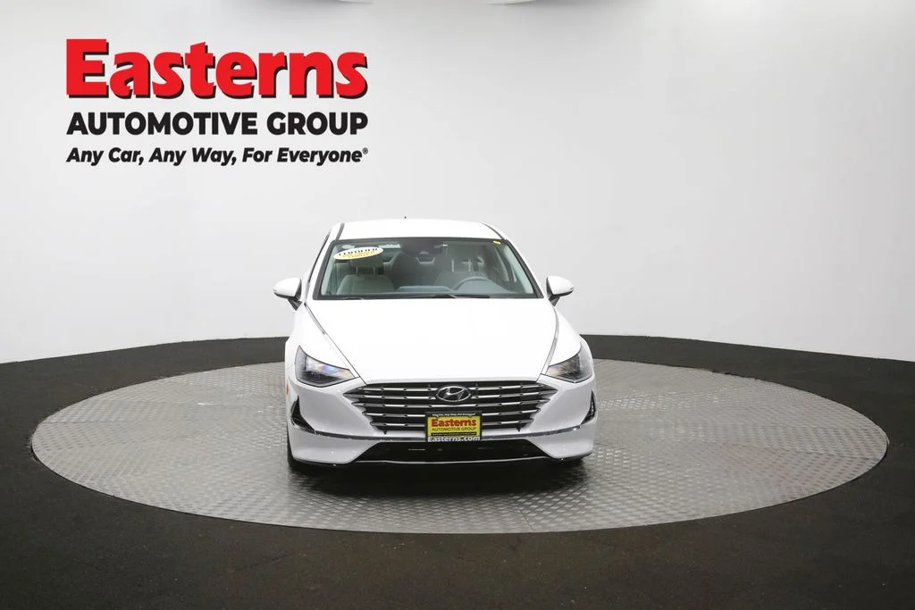 Used 2023 White Hyundai SEL image 51