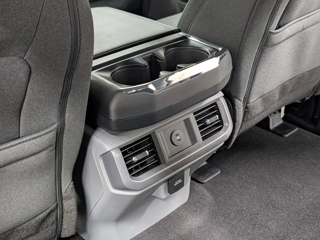 New 2026 Iconic Silver Metallic Ford XLT image 18