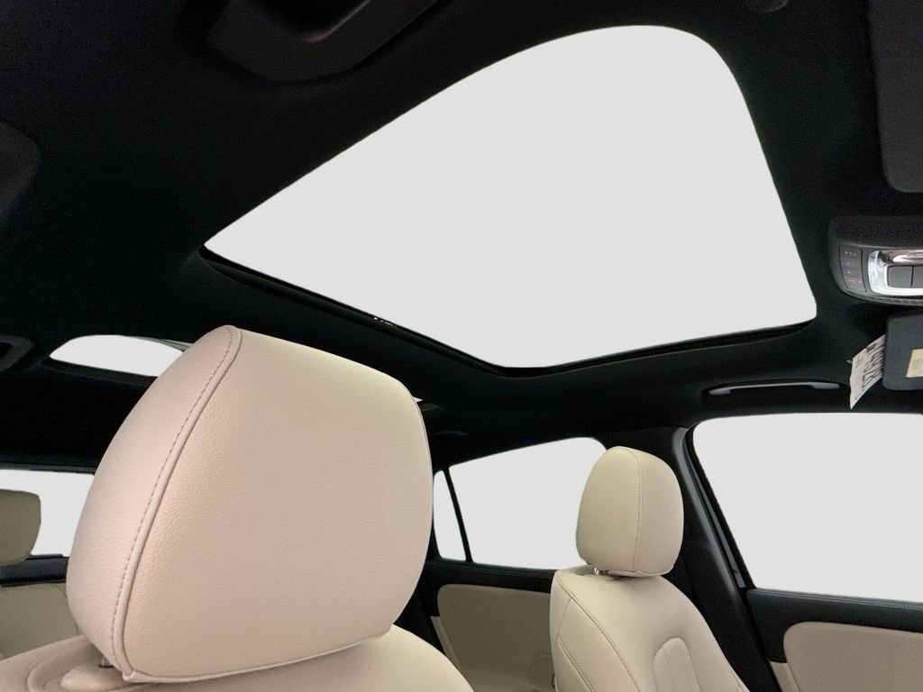 New 2026 Cosmos Black Metallic Mercedes-Benz GLA 250 image 17