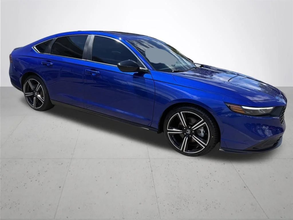 Used 2024 Blue Honda Sport image 4