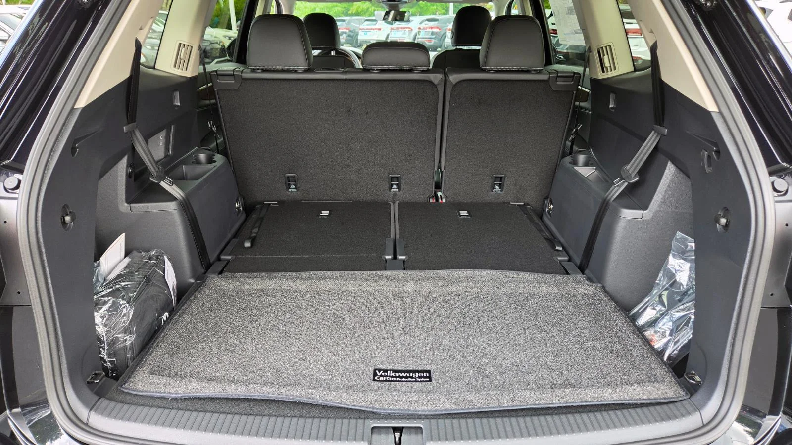 New 2026 Deep Black Pearl Volkswagen 2.0T SE image 67