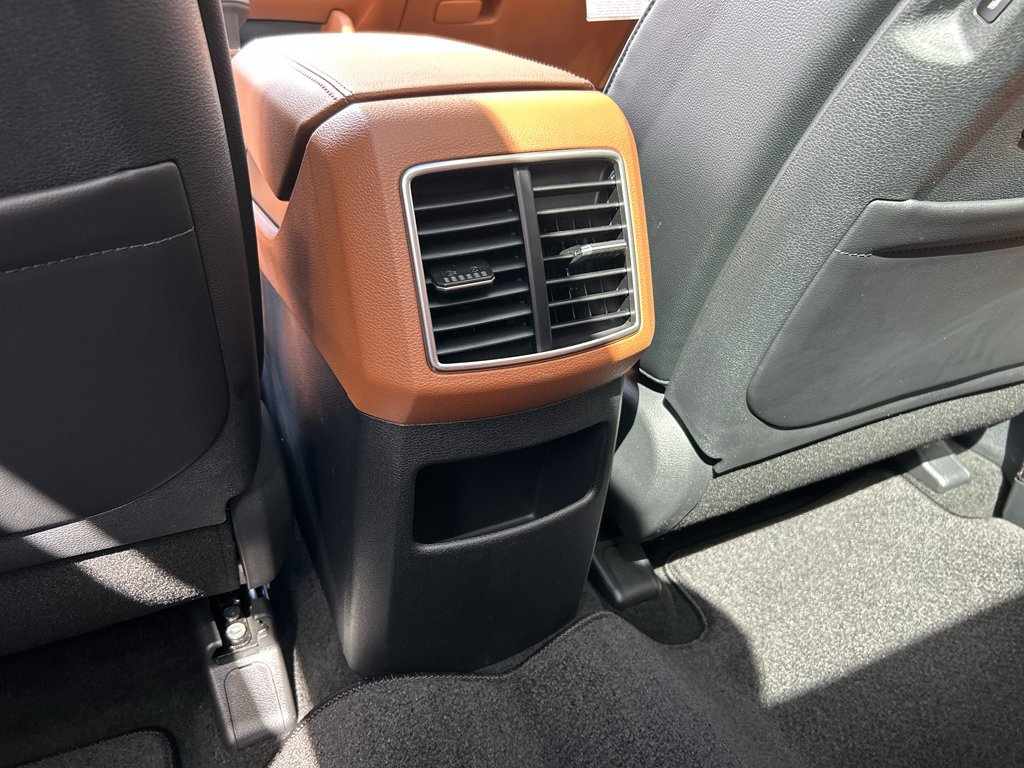 New 2026 Glacial White Pearl Kia X-Line image 15