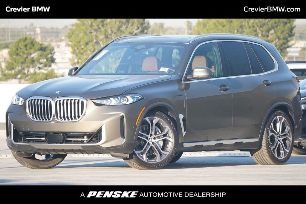 2026 BMW X5 xDrive50e's photo