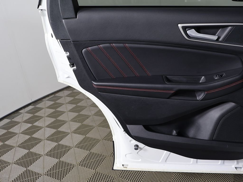 2024 Ford Edge ST-Line - Photo 22