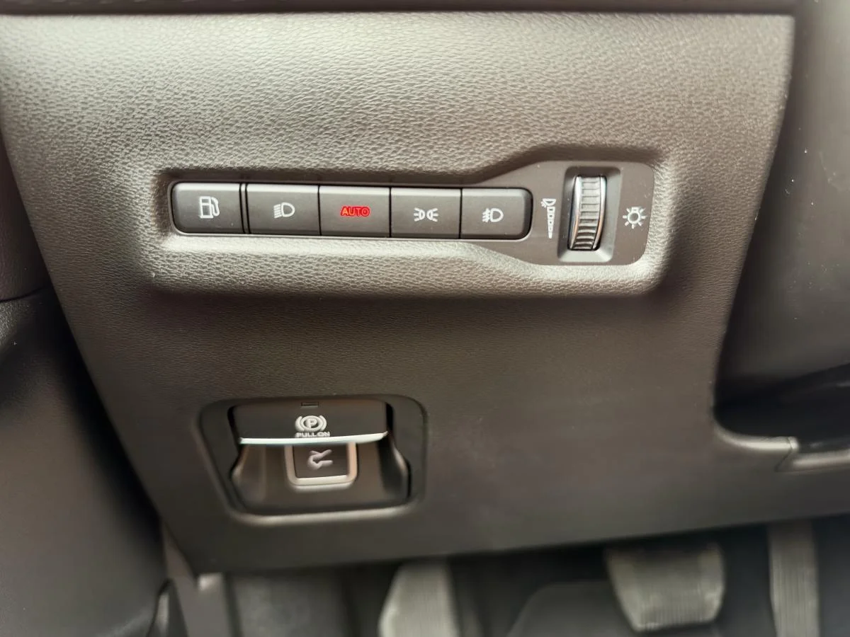 New 2026 41 (pj5) Jeep Overland image 29