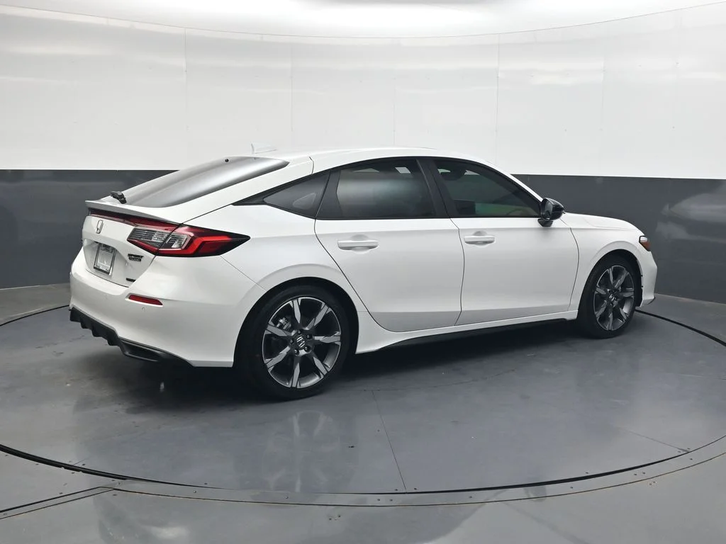 New 2026 Platinum White Pearl Honda Sport Touring image 4
