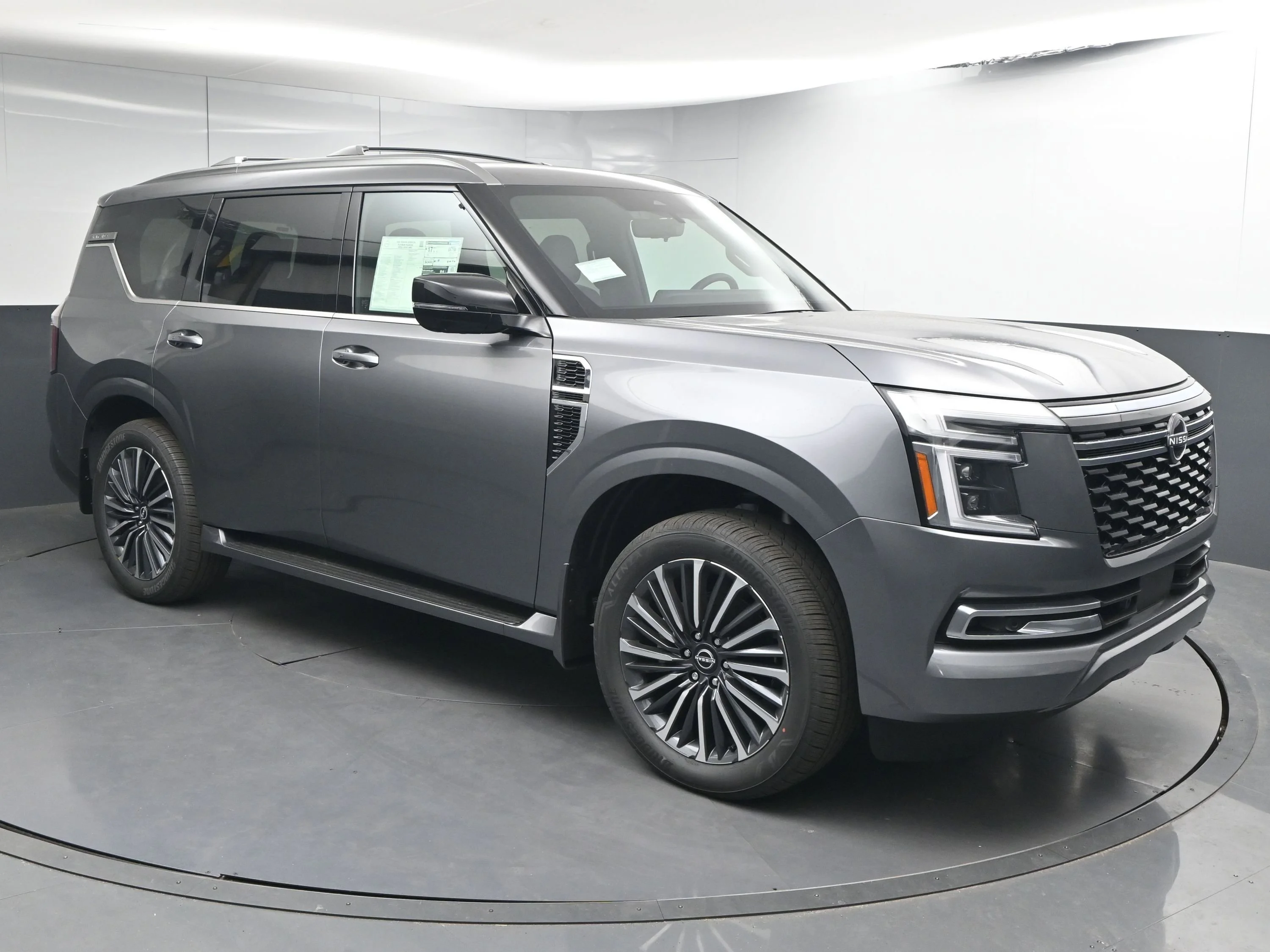 2026 Nissan Armada Platinum Reserve 4x4's photo