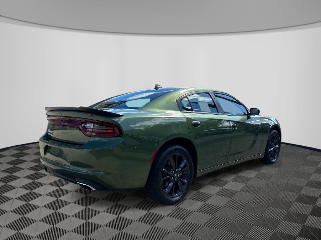 Used 2023 Green Dodge SXT image 5