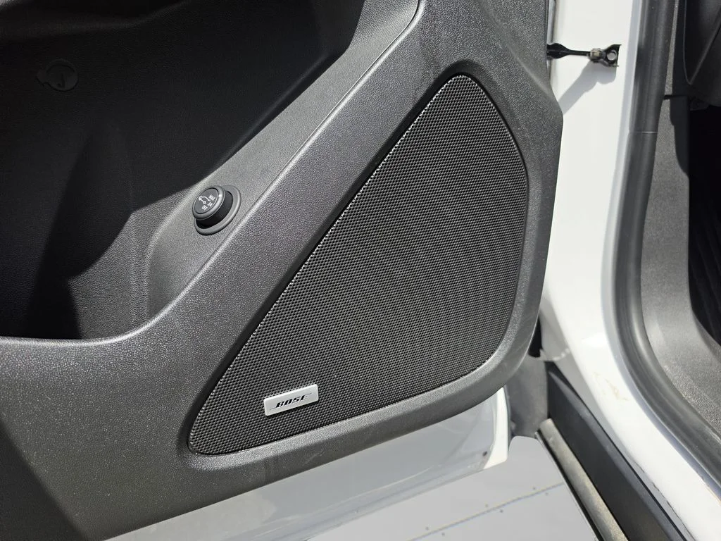 Used 2023 White Chevrolet RS image 25