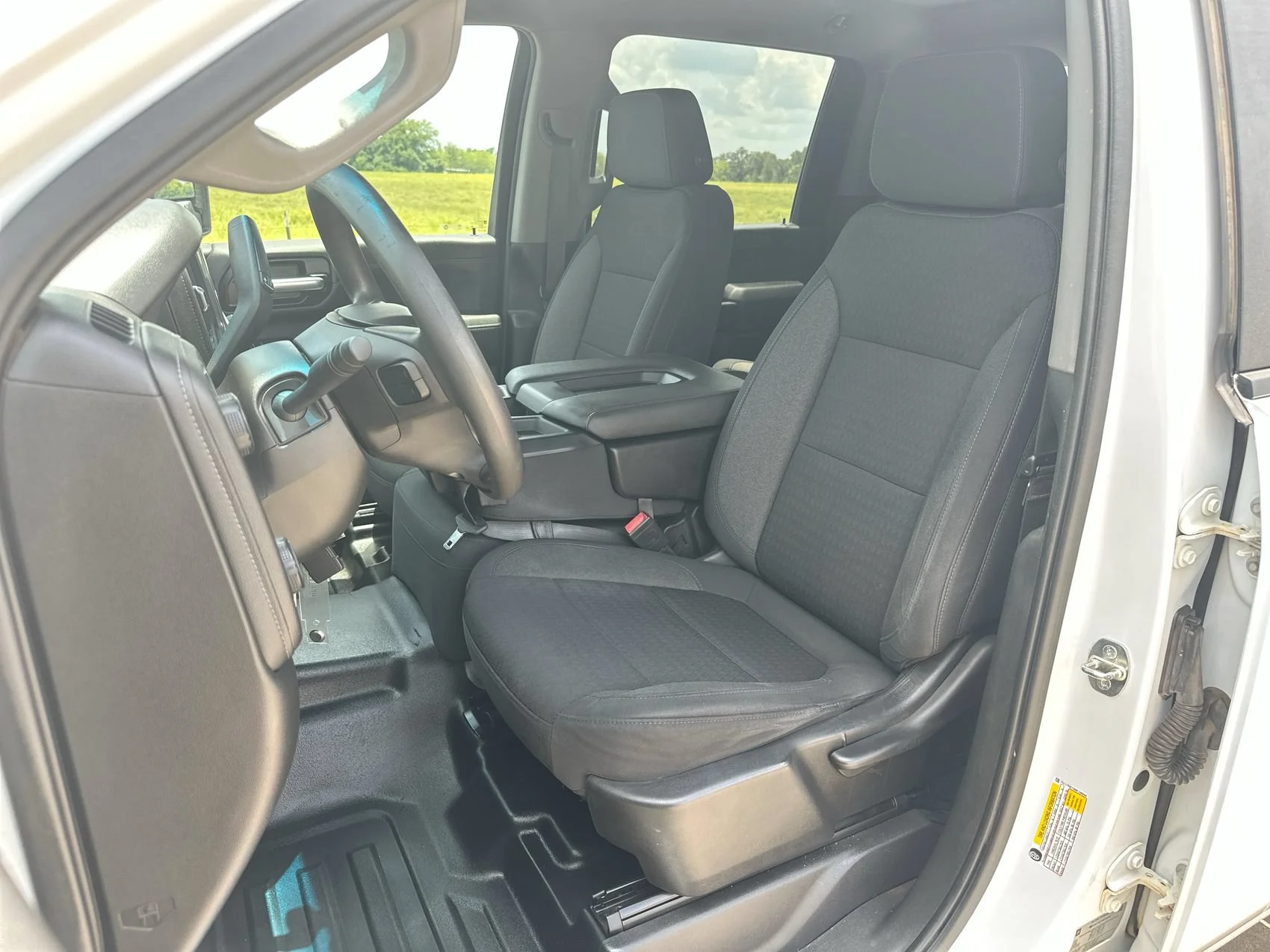 Used 2021 Summit White Chevrolet LT image 11