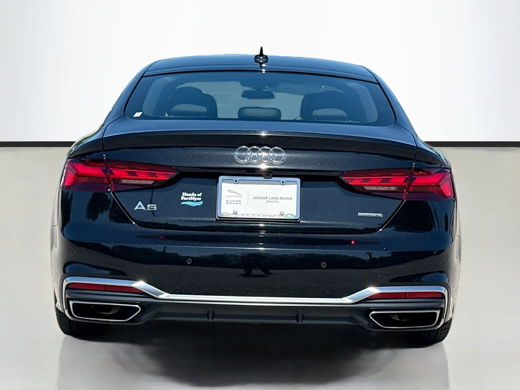 Used 2023 Mythos Black Metallic Audi S line Premium Plus image 4