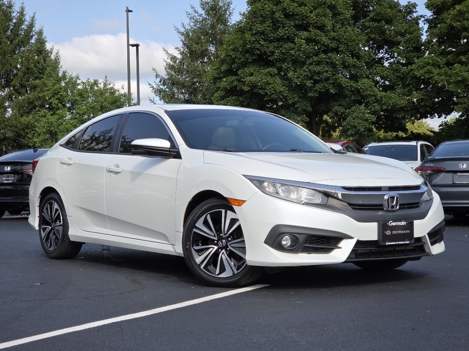 2017 Honda Civic EX-L - Photo 2