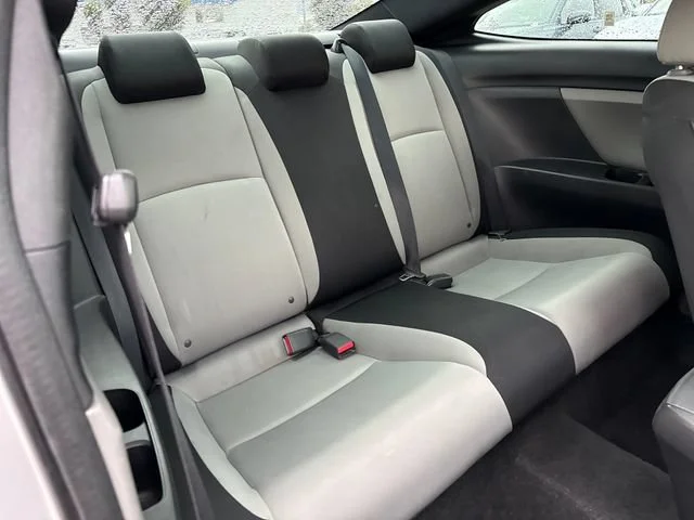 Used 2018 Lunar Silver Metallic Honda LX-P image 10