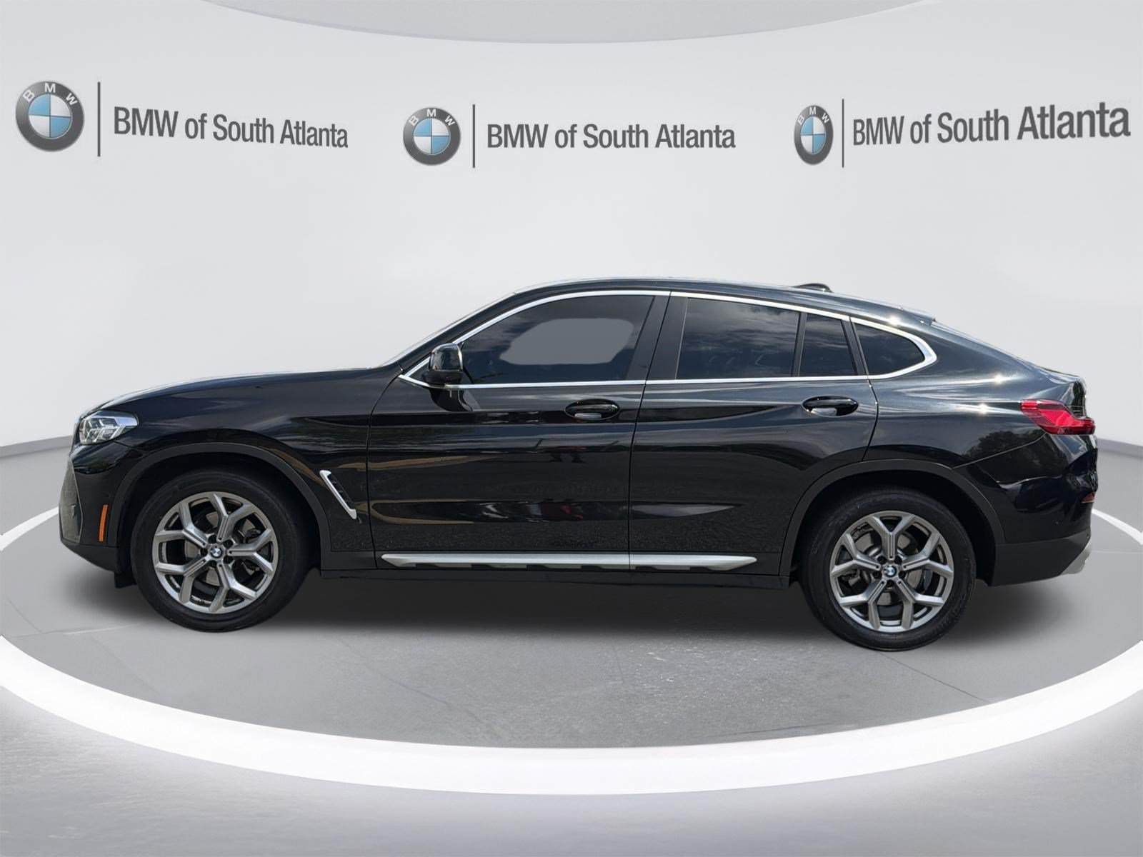 Used 2024 Black Sapphire Metallic BMW xDrive30i image 24