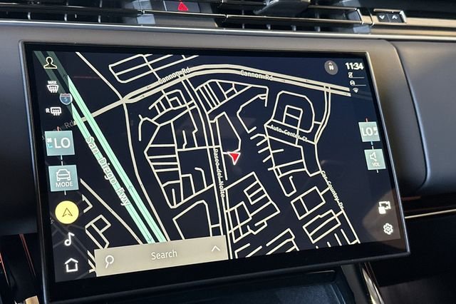New 2026 British Racing Green Land Rover Dynamic SE image 18