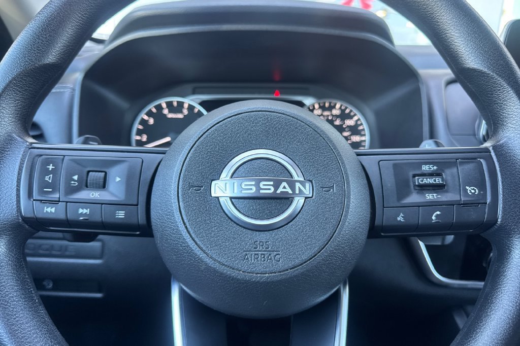 Used 2024 Silver Nissan S image 28