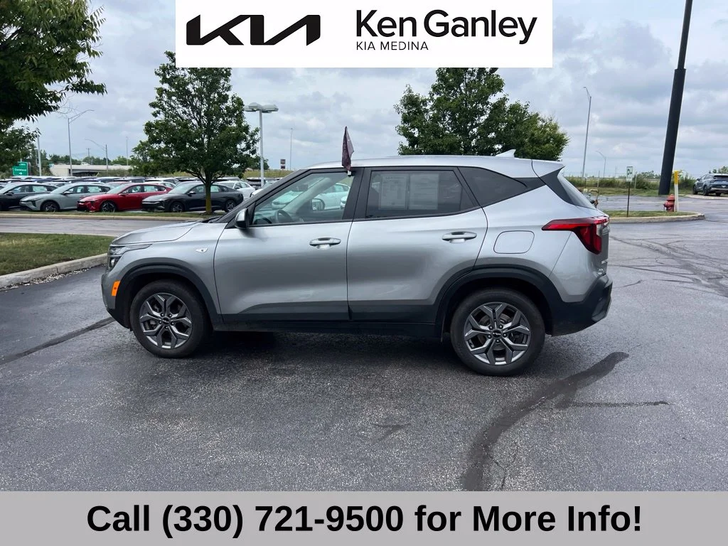 Certified Used 2024 Gray Kia LX image 16