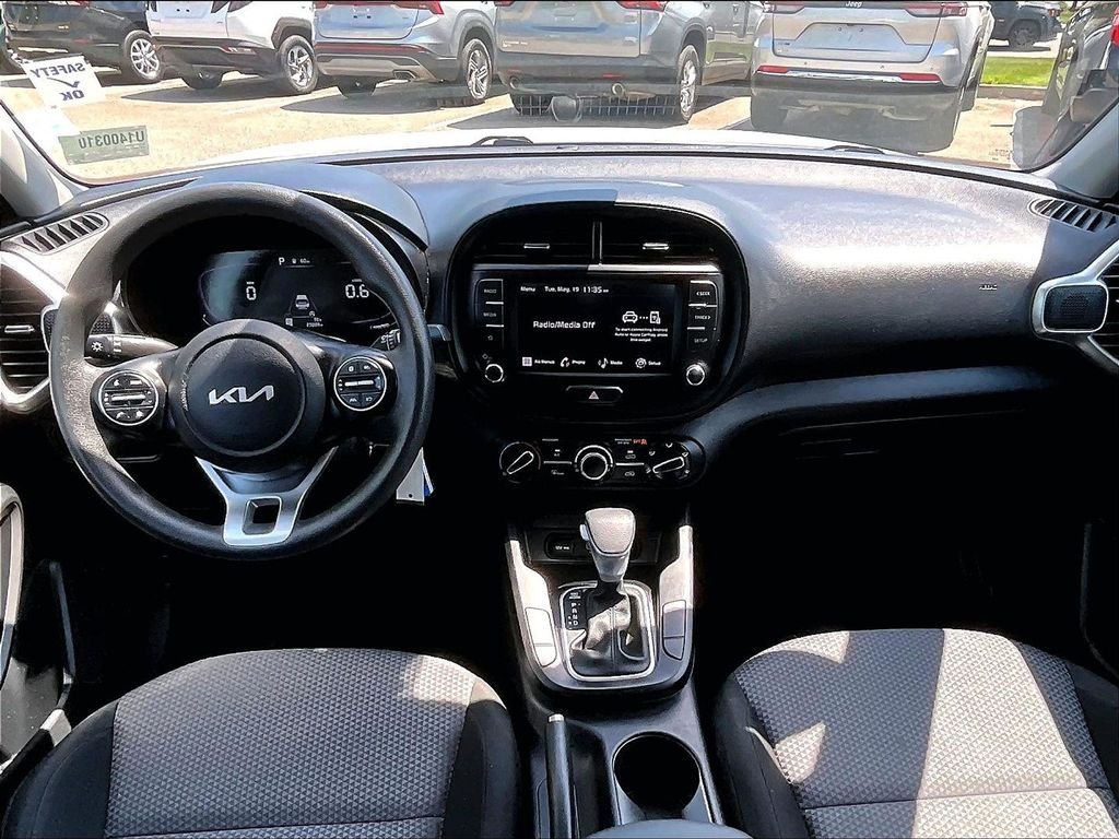 Used 2023 White Kia LX image 21