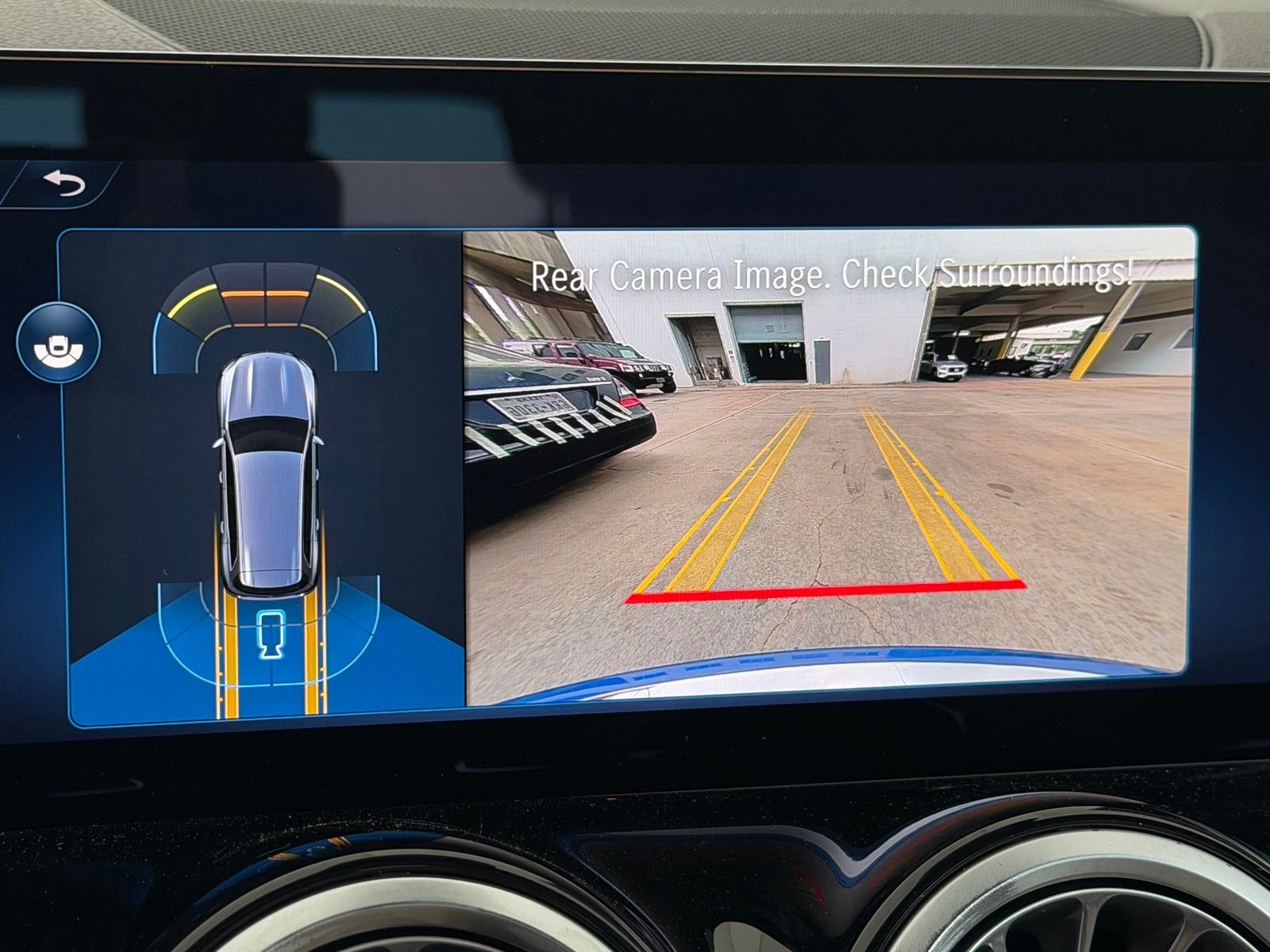 New 2026 Starling Blue Metallic Mercedes-Benz GLB 250 image 11