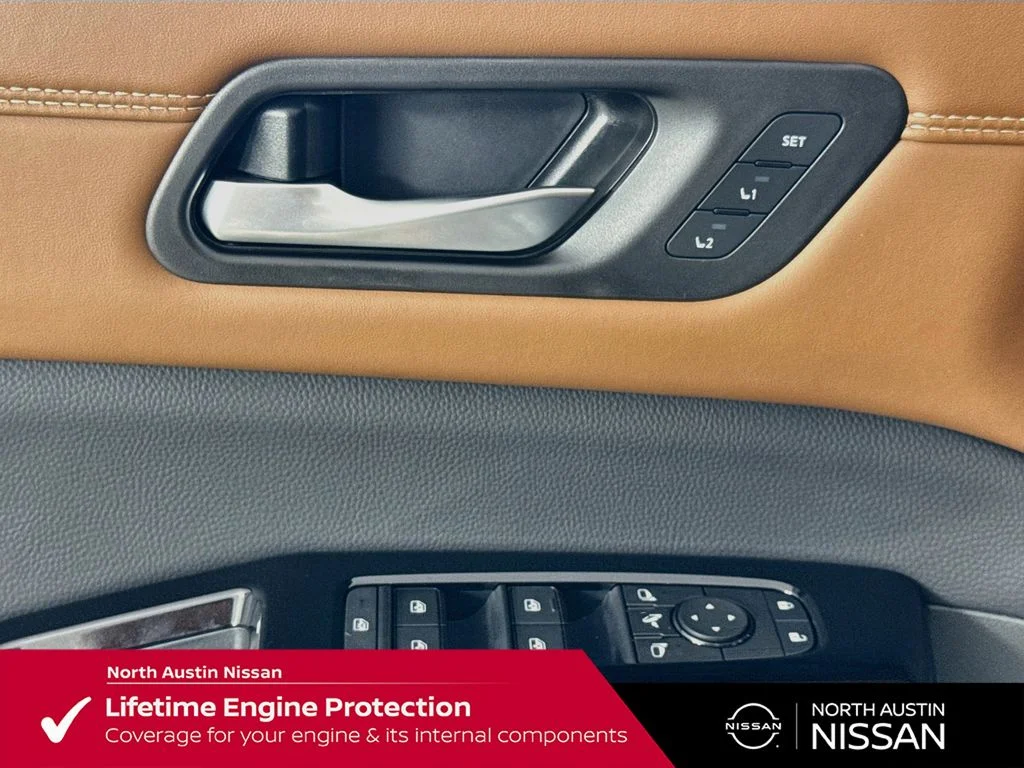 New 2026 White Nissan Platinum image 21