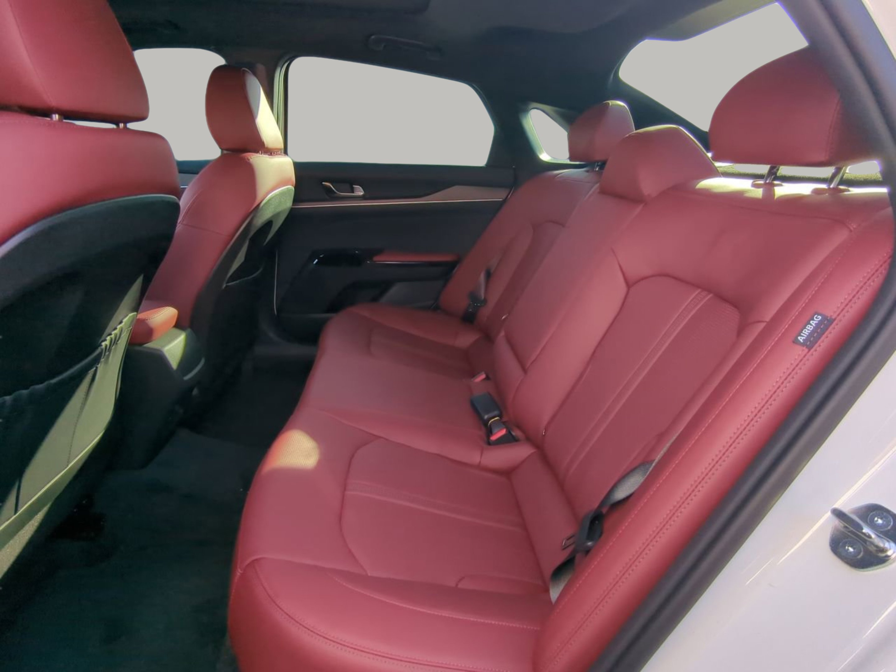New 2026 Snow White Pearl Kia GT-Line image 16