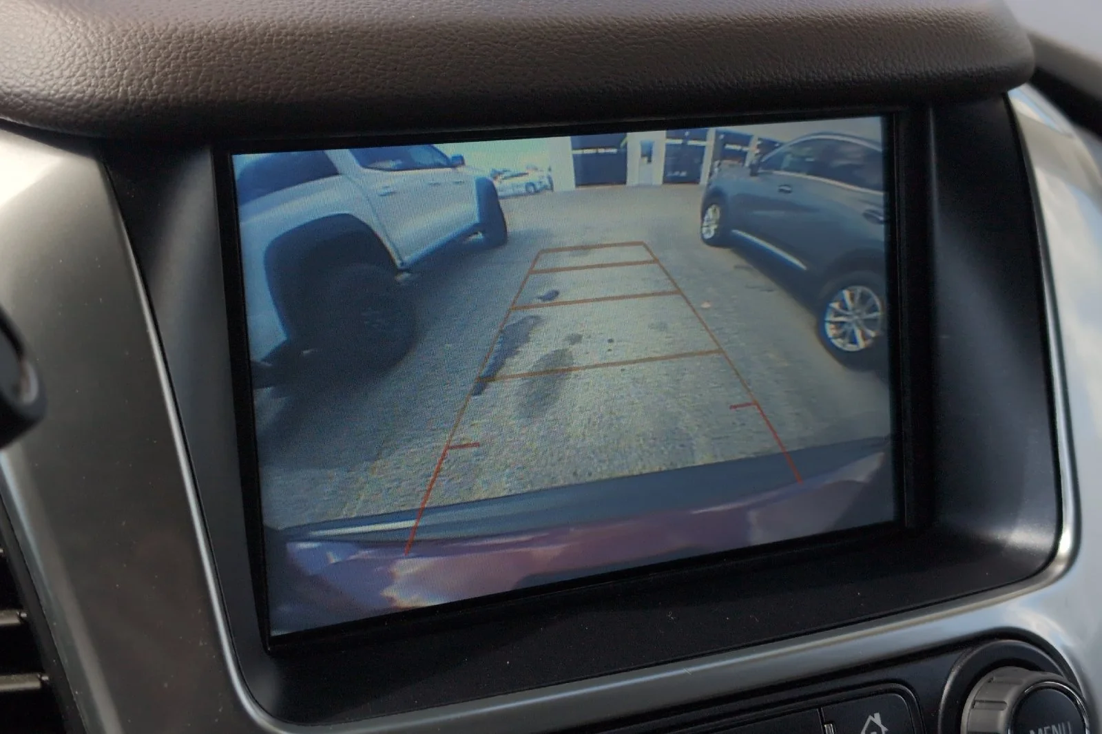 Used 2020 SIREN RED TINTCOAT Chevrolet LT image 22