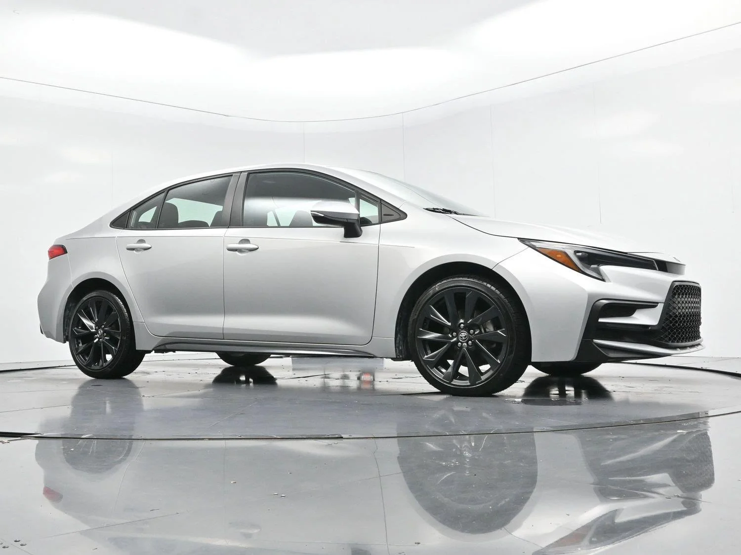 Used 2023 Silver Toyota SE image 38
