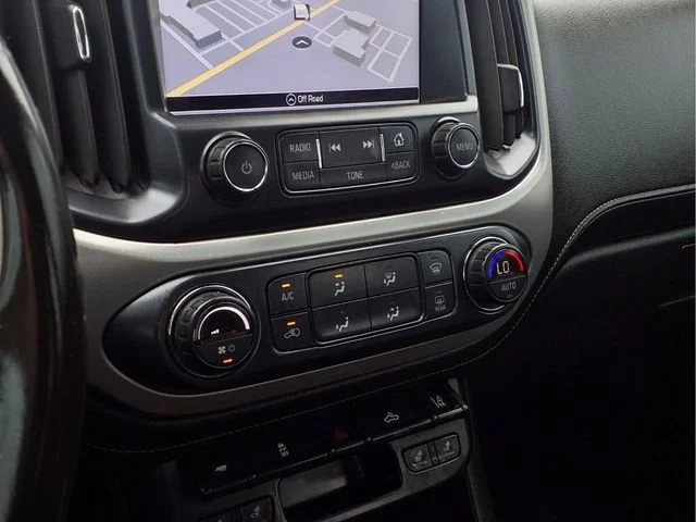Used 2018 DARK SLATE METALLIC GMC 4WD SLT image 9