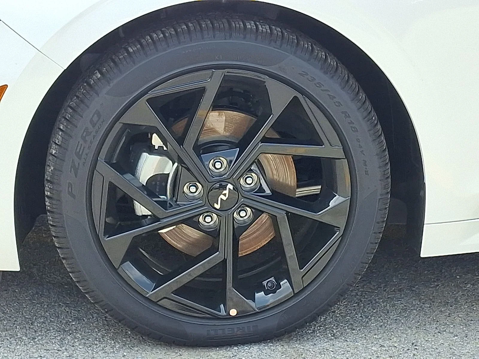 New 2026 White Kia GT-Line image 6