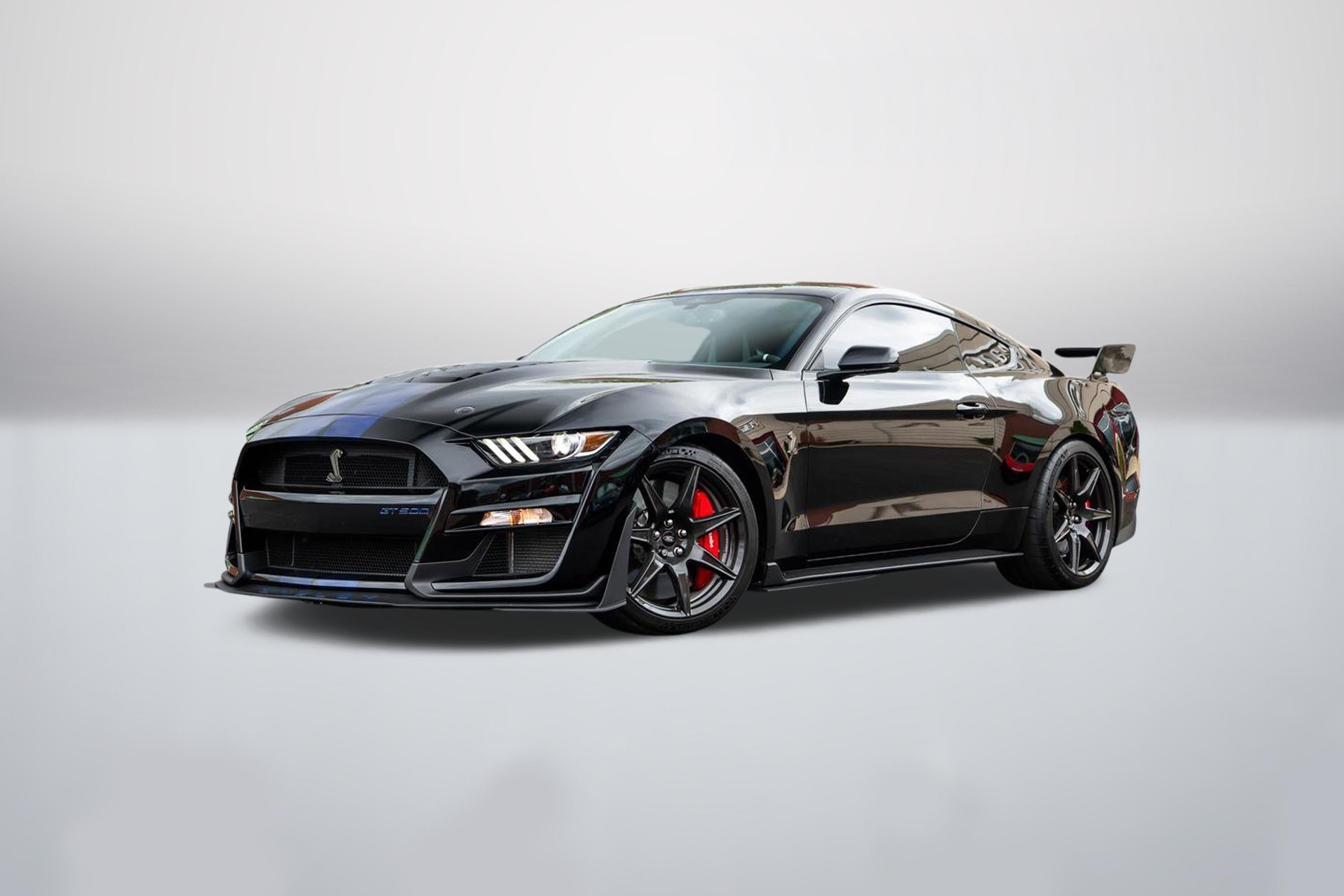 Used 2021 Shadow Black Ford Shelby GT500 image 1