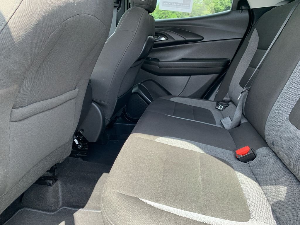 Used 2025 Black Chevrolet LT image 23