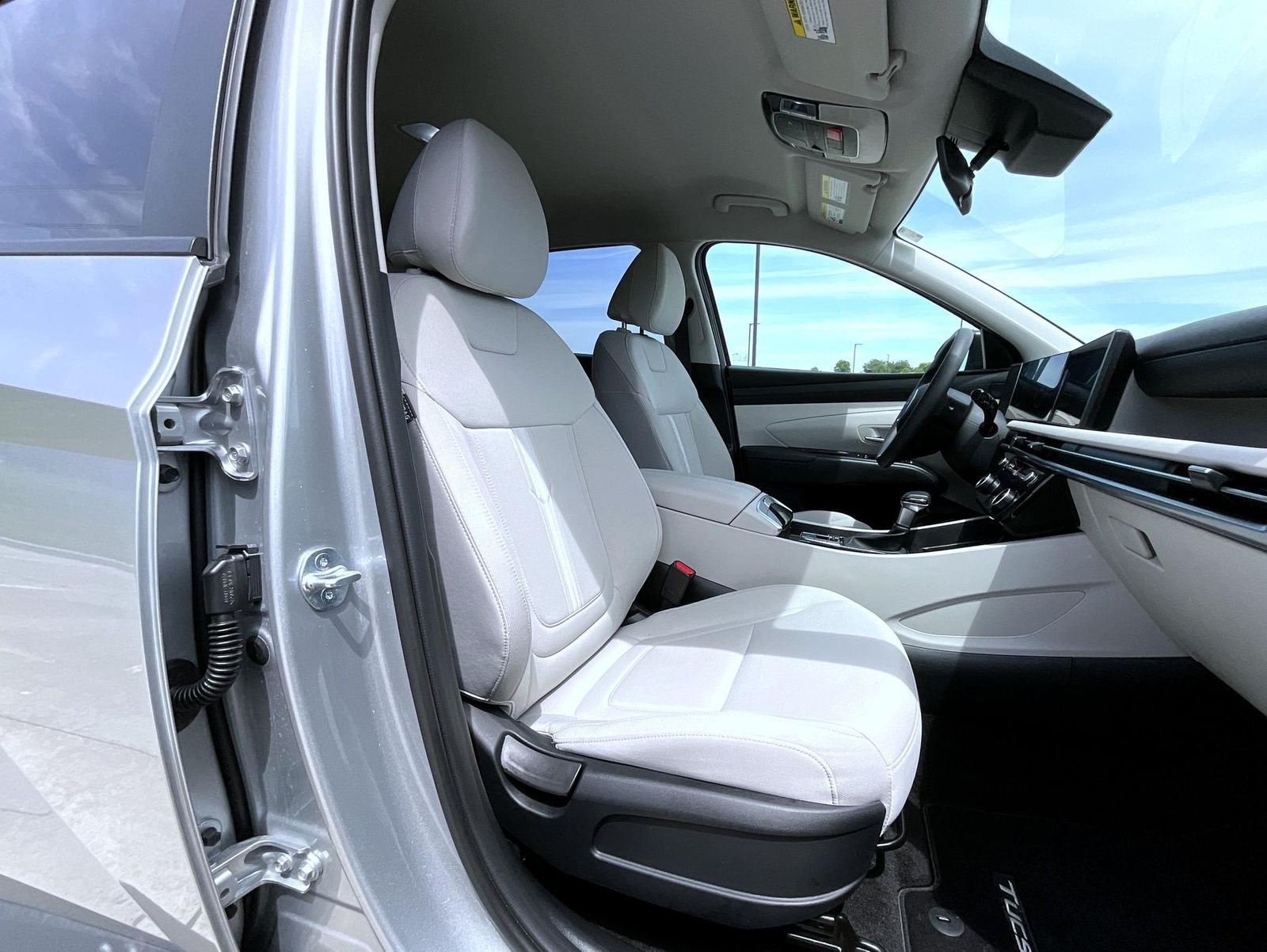 2026 Hyundai Tucson SEL - Photo 16