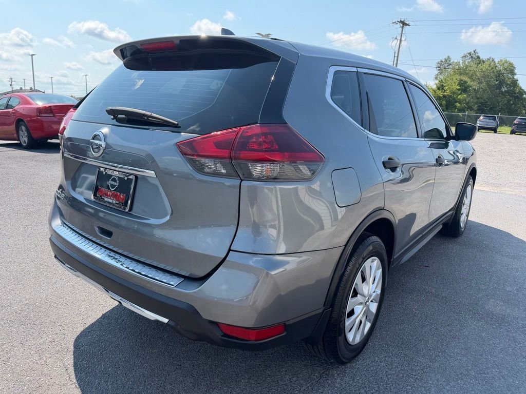 Used 2020 Gray Nissan S image 30