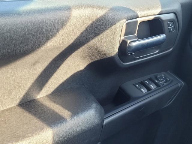 2025 Chevrolet Silverado 1500 Custom - Photo 33