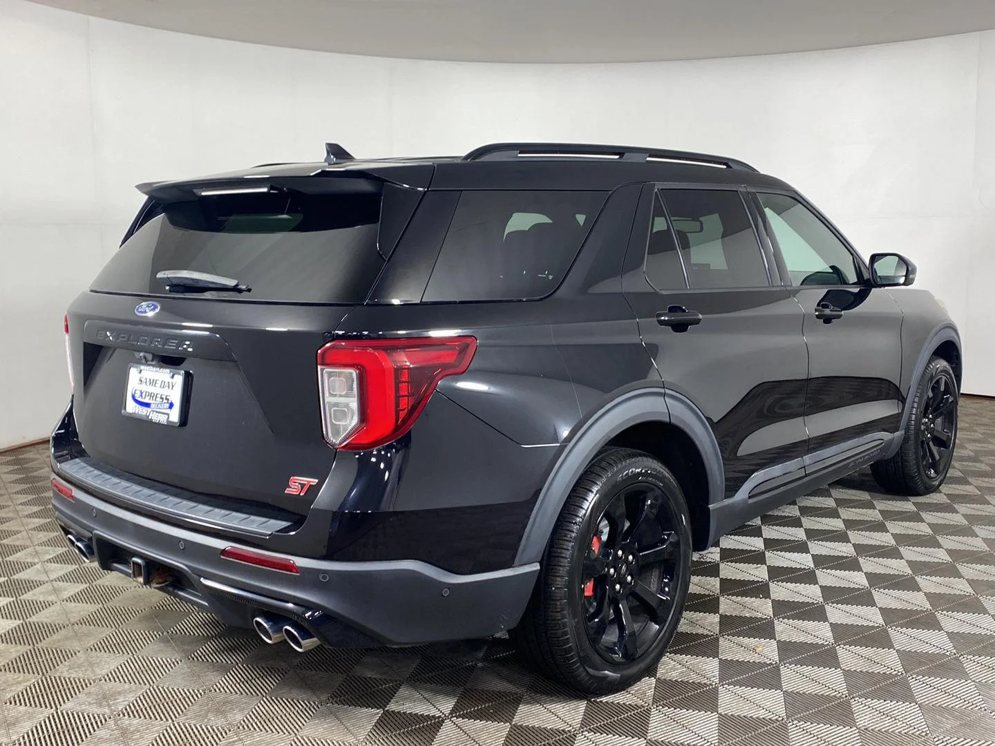 Used 2020 Agate Black Ford ST image 24