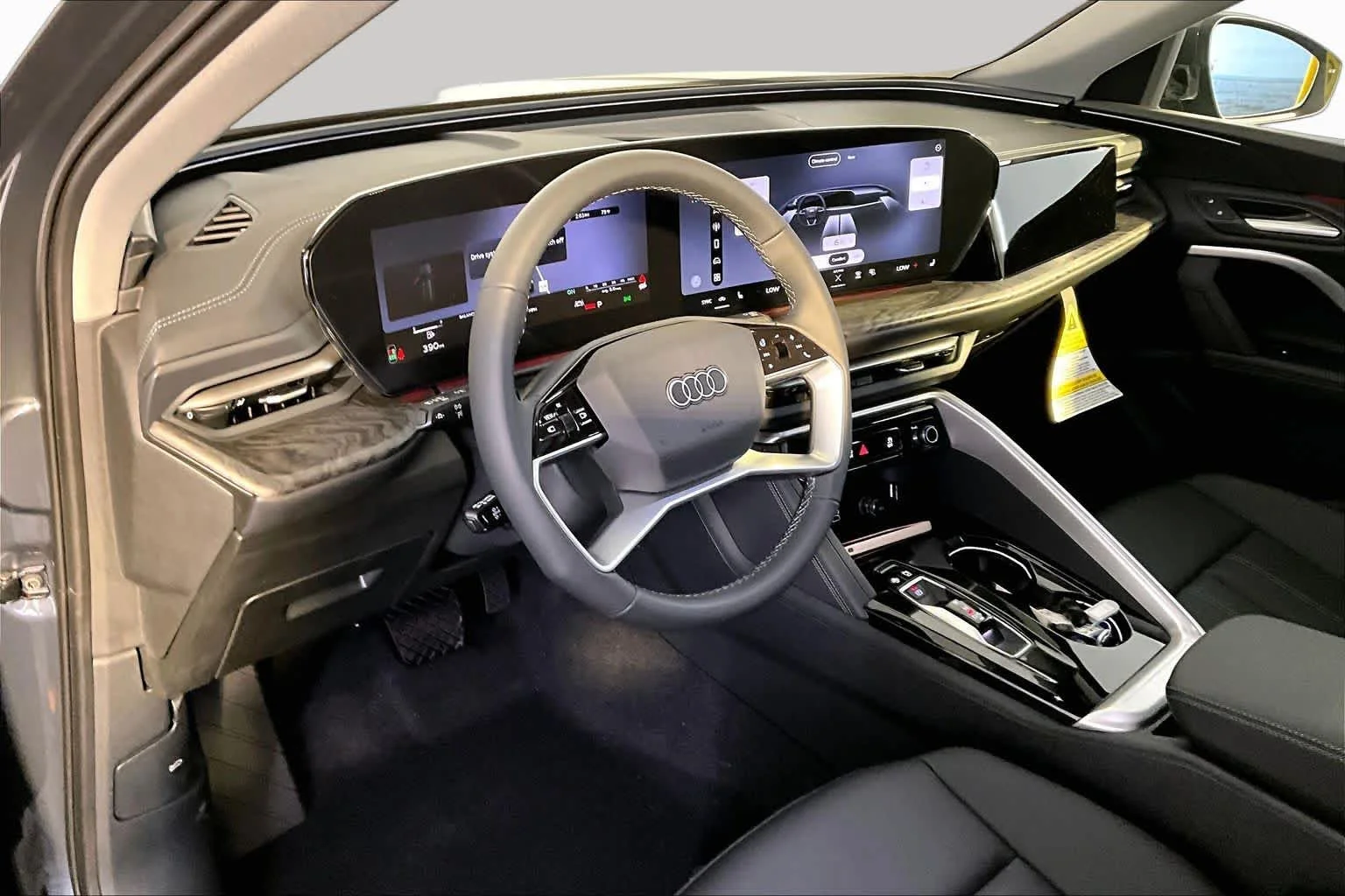 New 2026 Tambora Gray me Audi Premium image 8