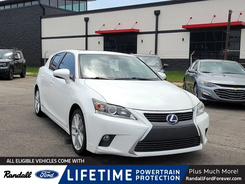 2015 Lexus CT 200h 200h's photo