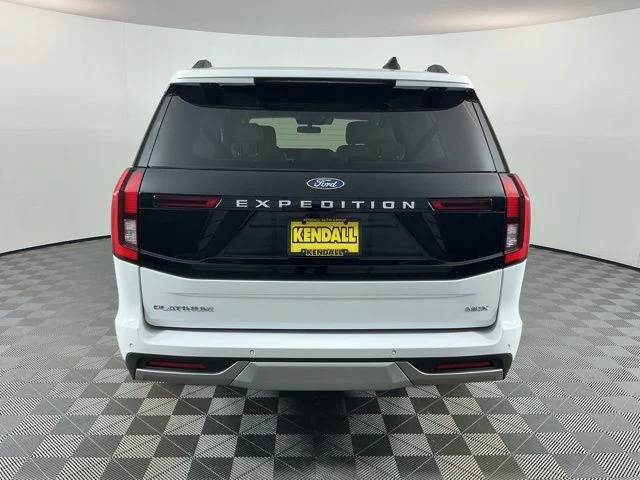 Used 2025 White Ford Platinum image 7