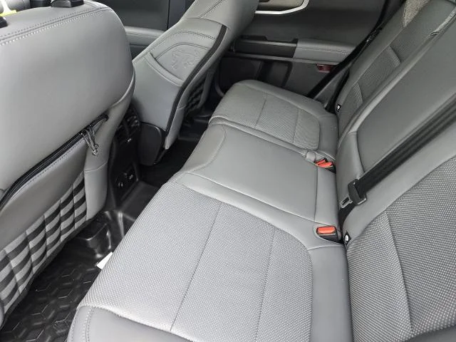 New 2026 Azure Gray Metallic Tri-Coat Ford Badlands® image 38