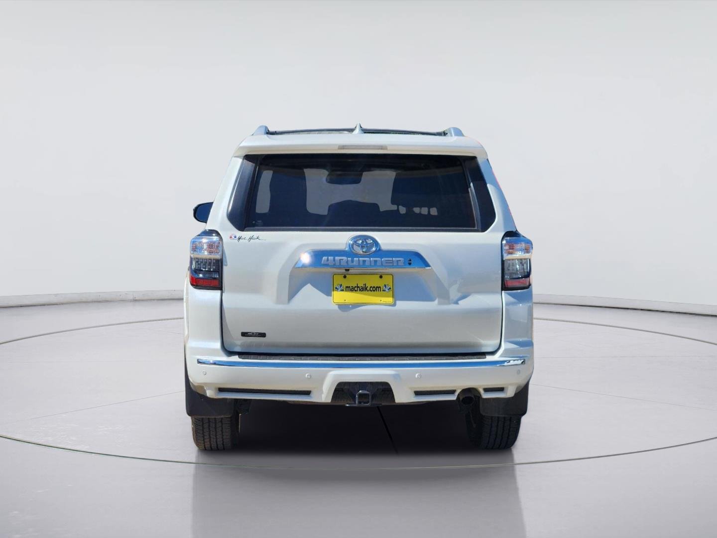 Used 2021 Blizzard Pearl Toyota Limited image 5