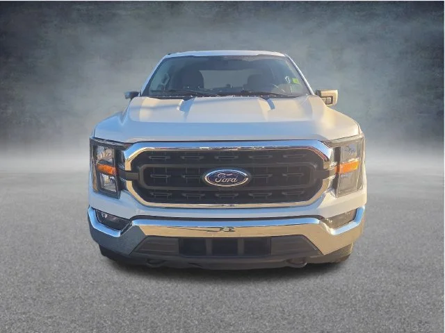 Used 2023 White Ford XLT image 2