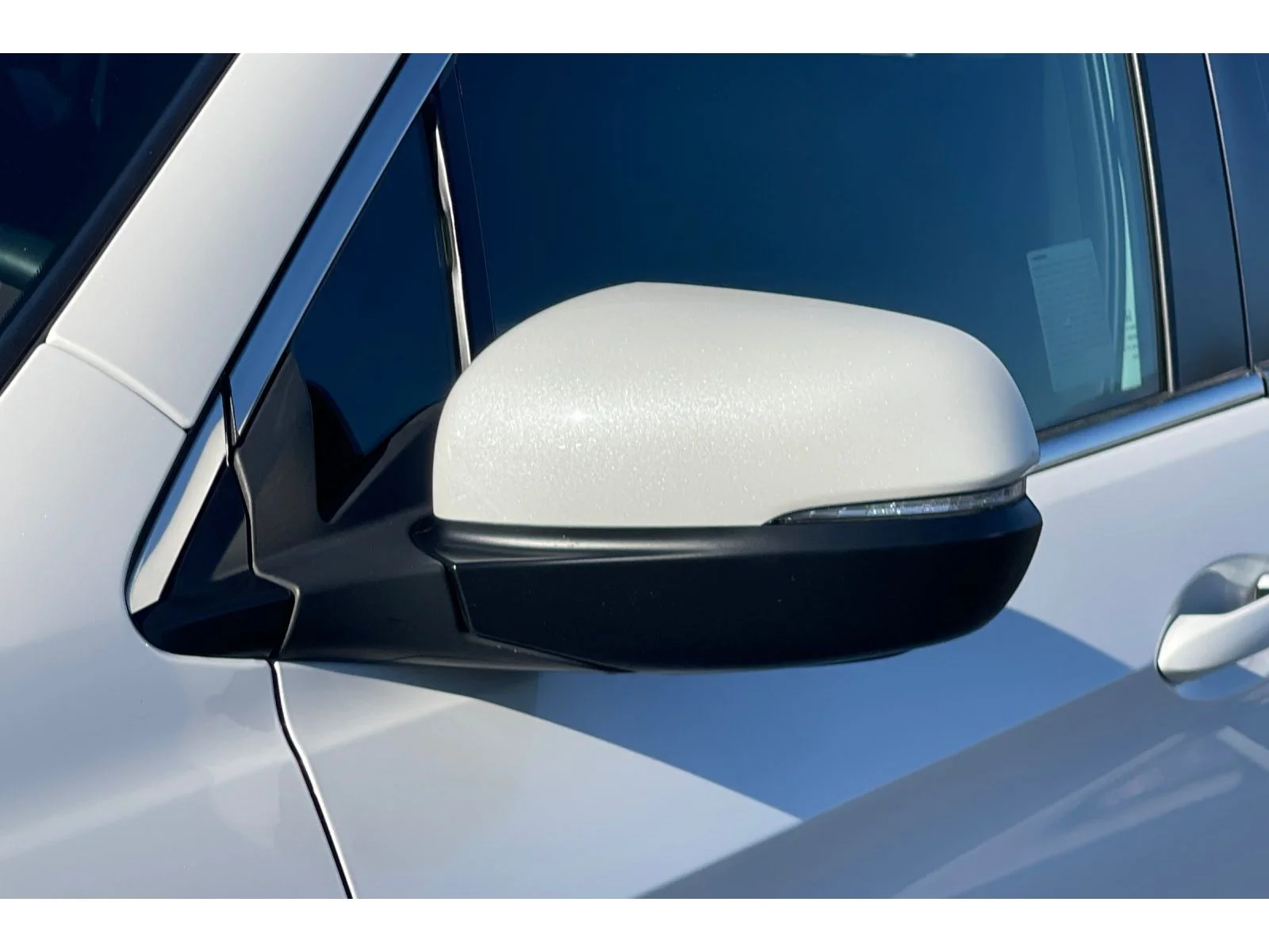 Used 2024 Platinum White Pearl Honda RTL image 51