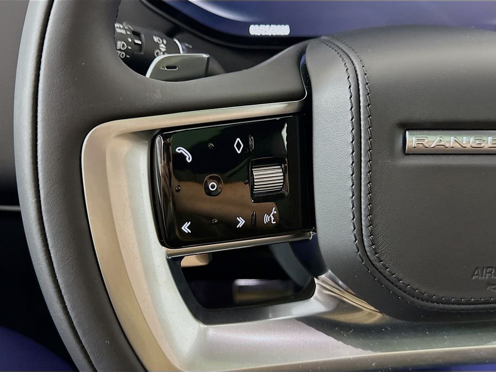 New 2026 Fuji White Land Rover SE image 11