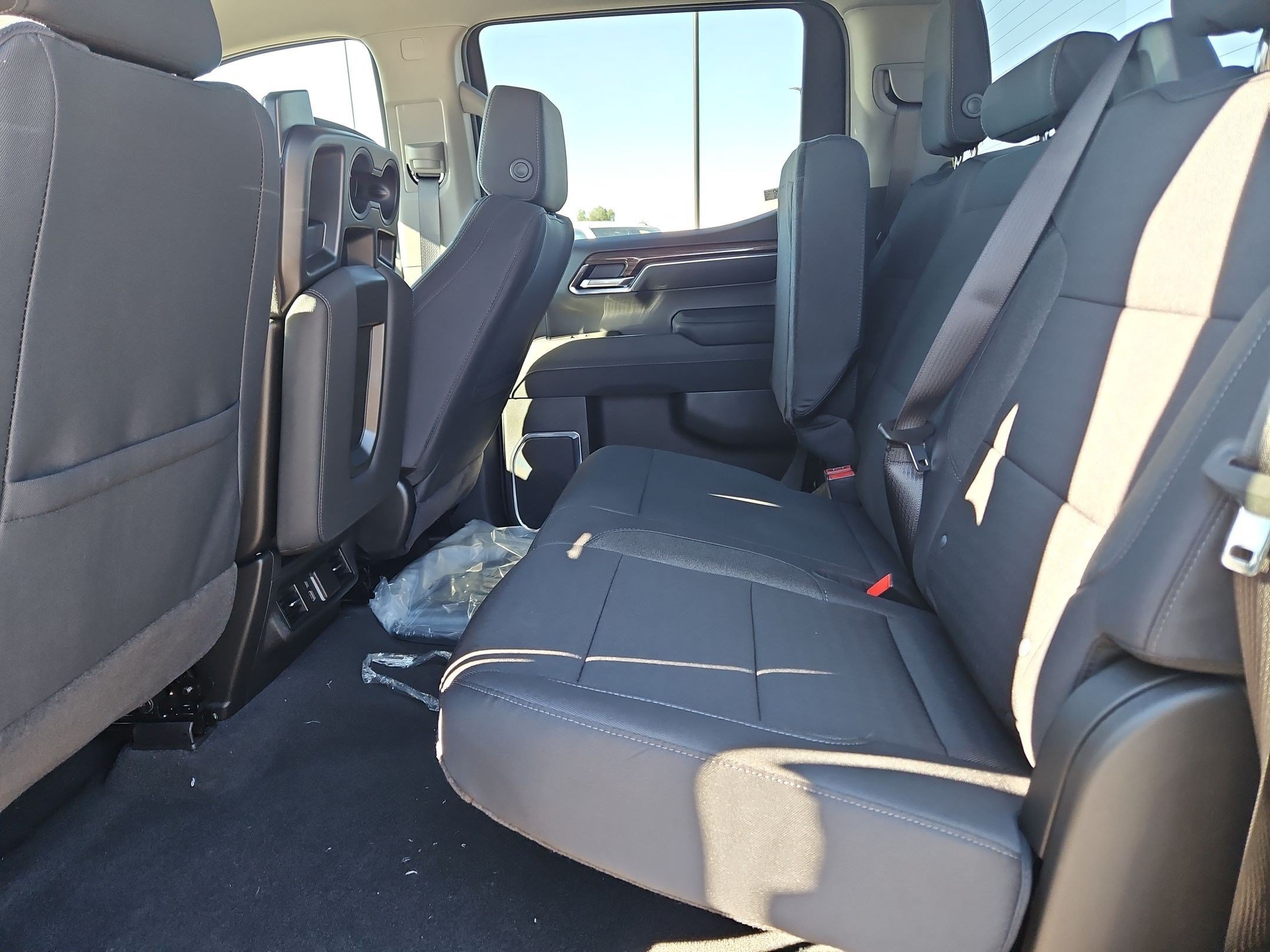 2026 Chevrolet Silverado 1500 LT - Photo 7